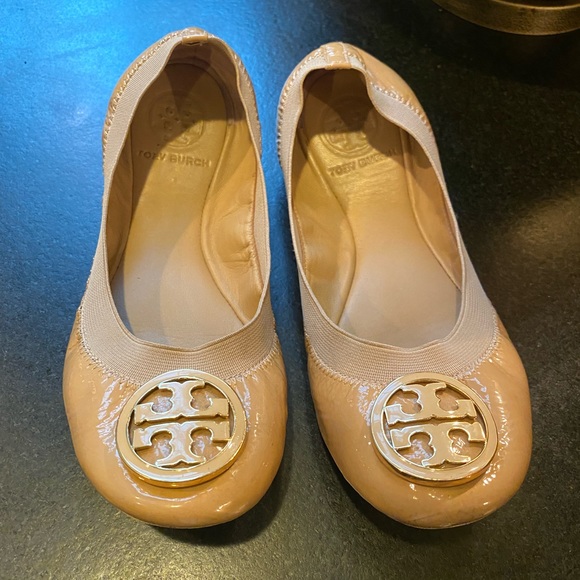 Cute ballerina tory burch flats. Great for work - Picture 1 of 7